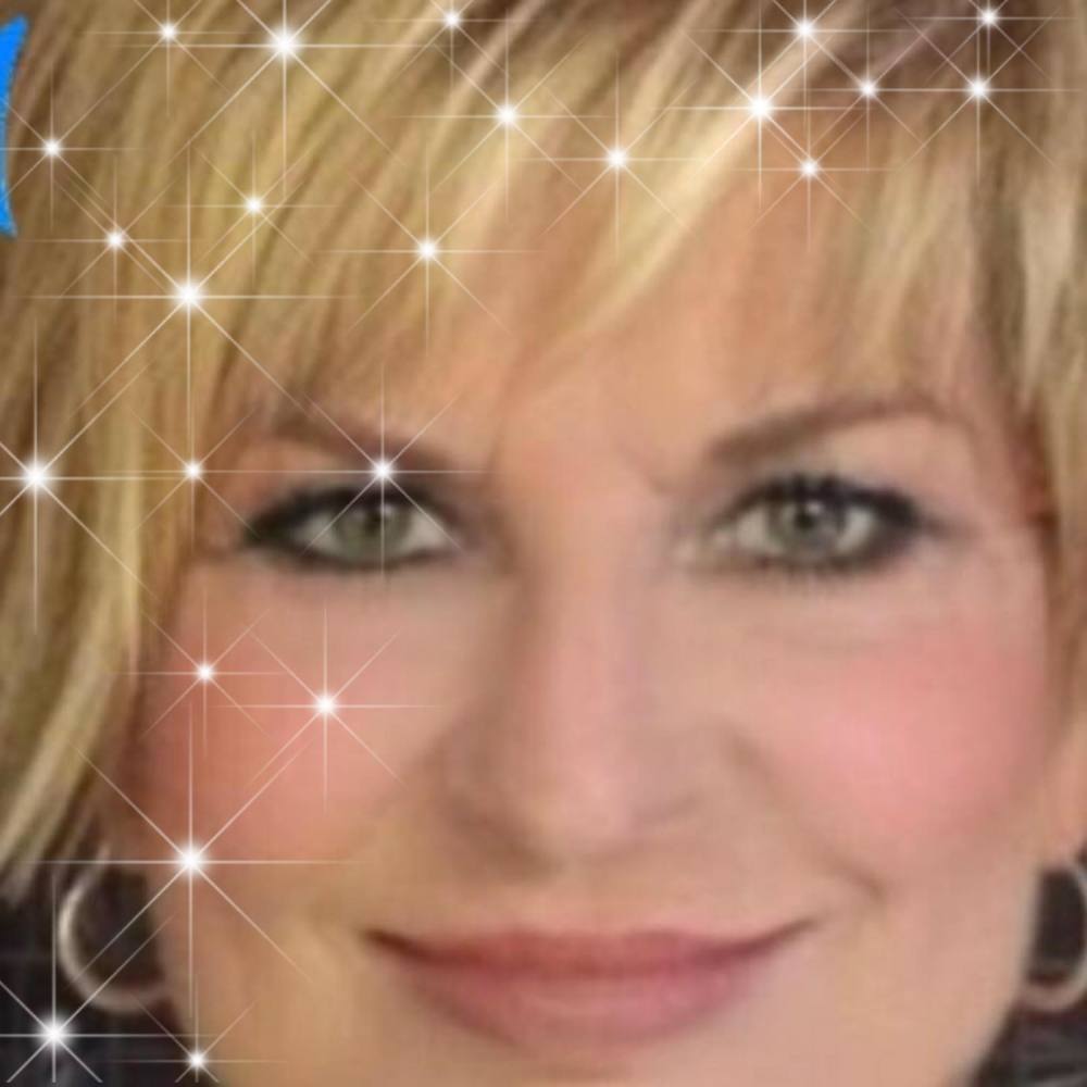 Meet your Posher, Tina